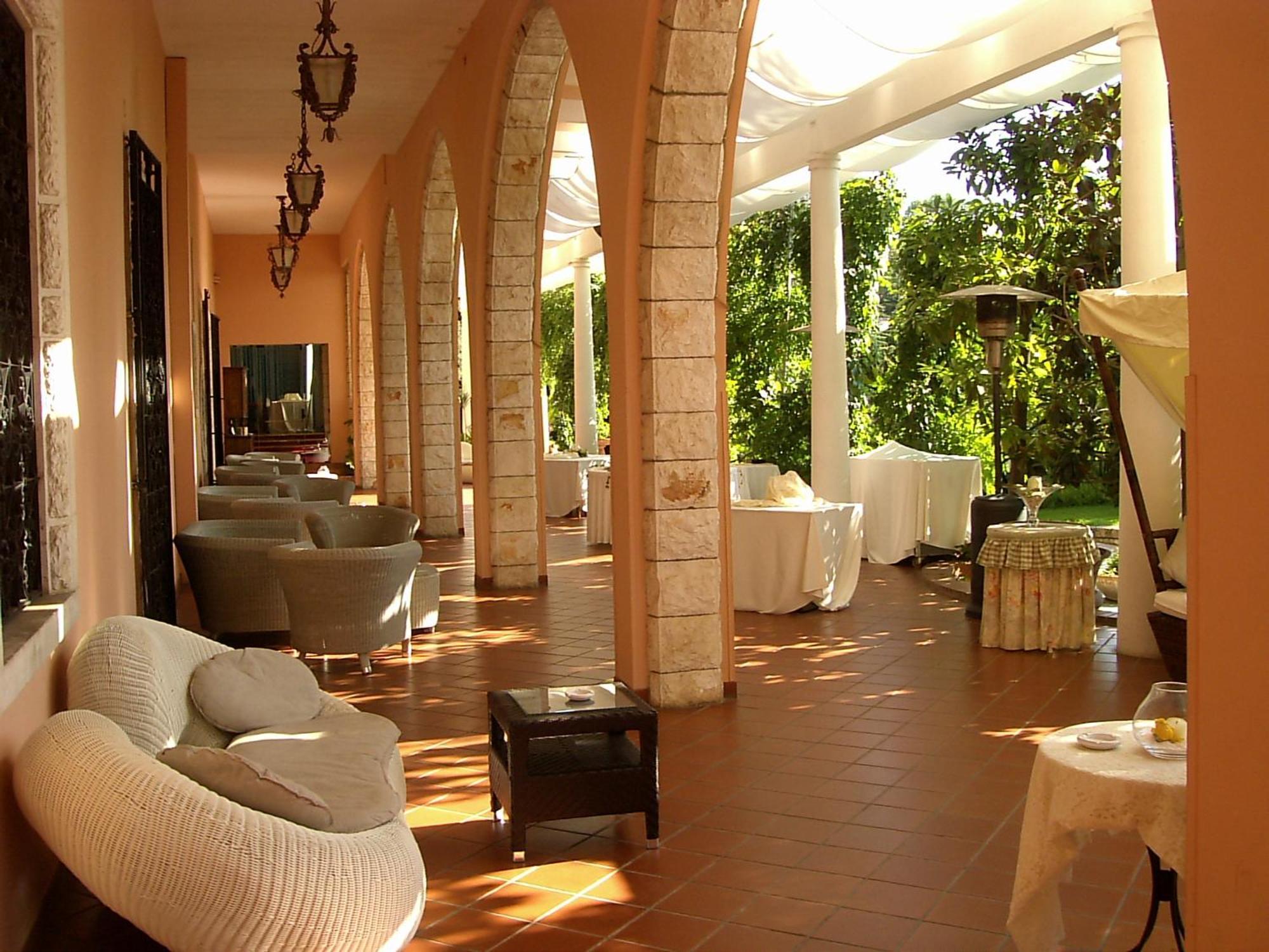 Park Hotel San Michele Мартина Франка Екстериор снимка