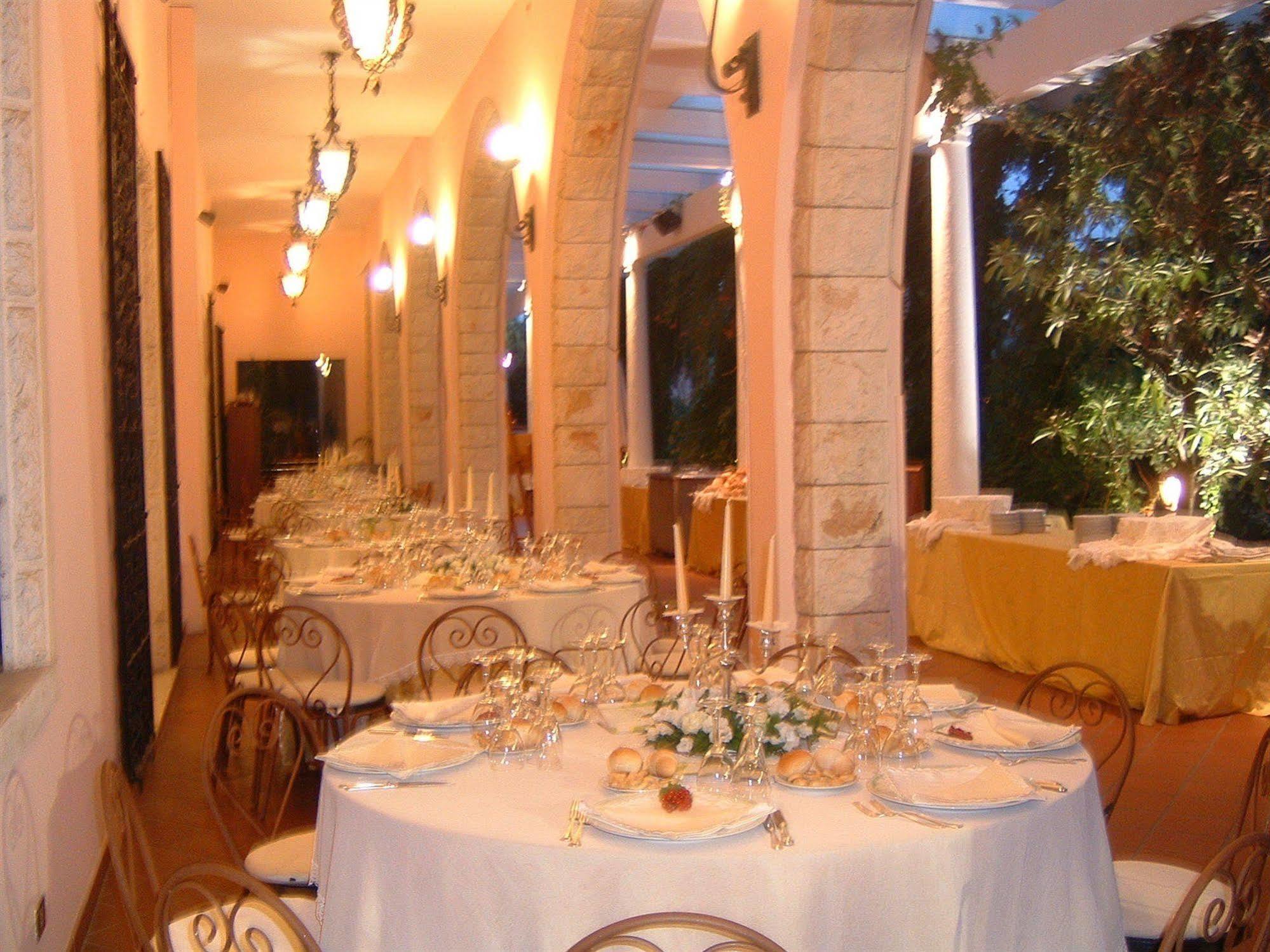 Park Hotel San Michele Мартина Франка Екстериор снимка