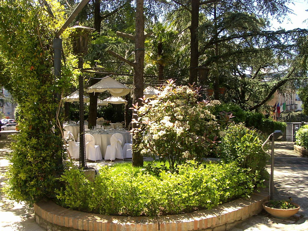 Park Hotel San Michele Мартина Франка Екстериор снимка