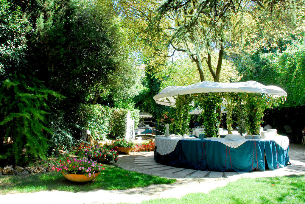 Park Hotel San Michele Мартина Франка Екстериор снимка